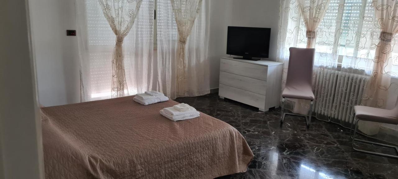 Jajo Apartament Apartman Brindisi Kültér fotó